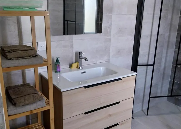 Le Domaine D Anaelys 度假居 Ruch